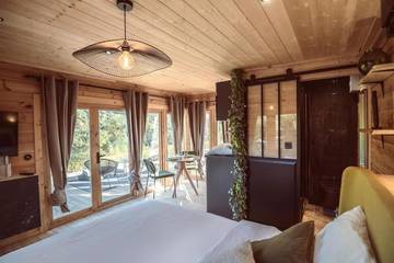 Maison de campagne pour 2 personnes, avec jacuzzi et balcon à Cadenet