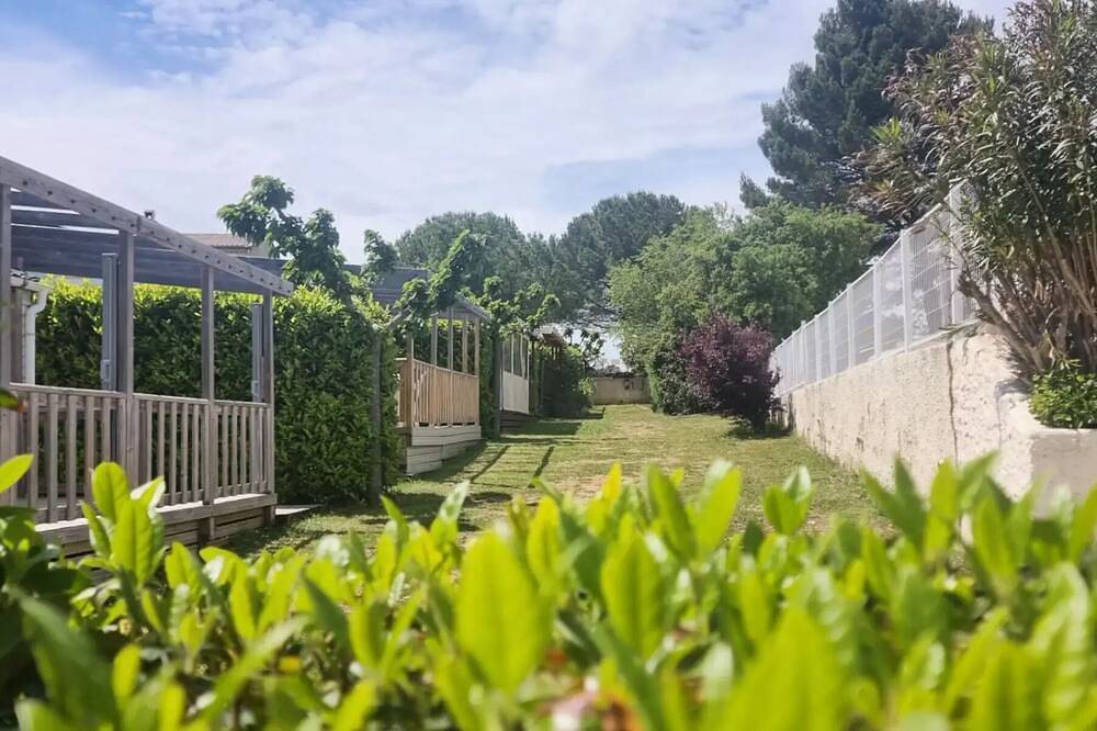 Mobil Home 24 a 26 m2, 2 chambres 4 personnes in Saint-Remèze, Privas (arrondissement)