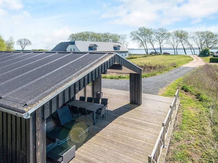 Ferienhaus für 8 Personen, mit Terrasse in Skarrev
