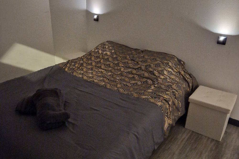 Apartamento entero, Whole house near city center in Beauvais, Río Oise