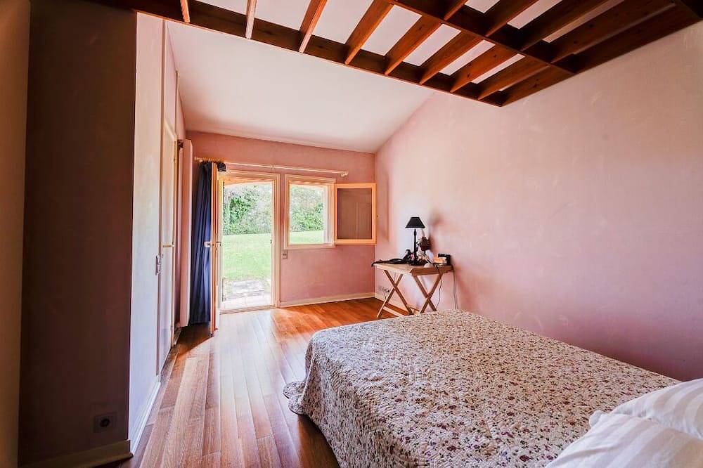 Superb villa in an exceptional location in Mougins, Mittelmeerküste (Frankreich)