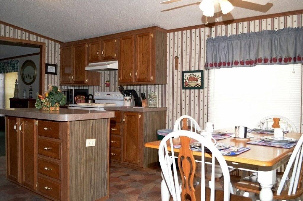 Patoka Lake Family Style #22 at Patoka 4 Seasons Resort in Patoka Lake