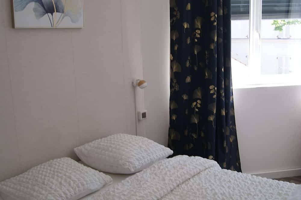 Charming ecological house 2 steps from Paris in Les Lilas, Seine-Saint-Denis