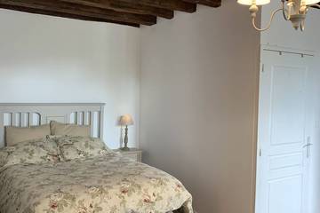 Maison D’hôte pour 7 Personnes dans Monteaux, Vallée de la Loire, Photo 4