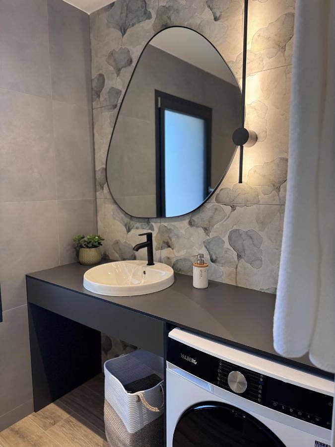 Gîte pour 3 personnes, avec jardin et vue, adapté aux familles à Saint-Didier-sur-Chalaronne - 4