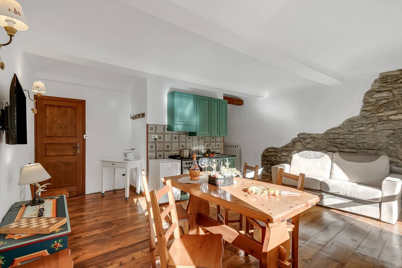 Entire apartment, Garden Home in Sauze d'Oulx, Via Lattea