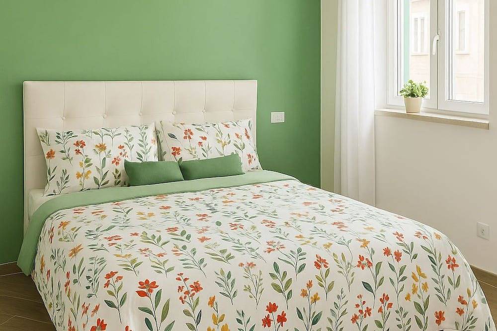 Entire apartment, Studio 250 m vom Meer entfernt im historischen Zentrum in Marina di Camerota, Camerota