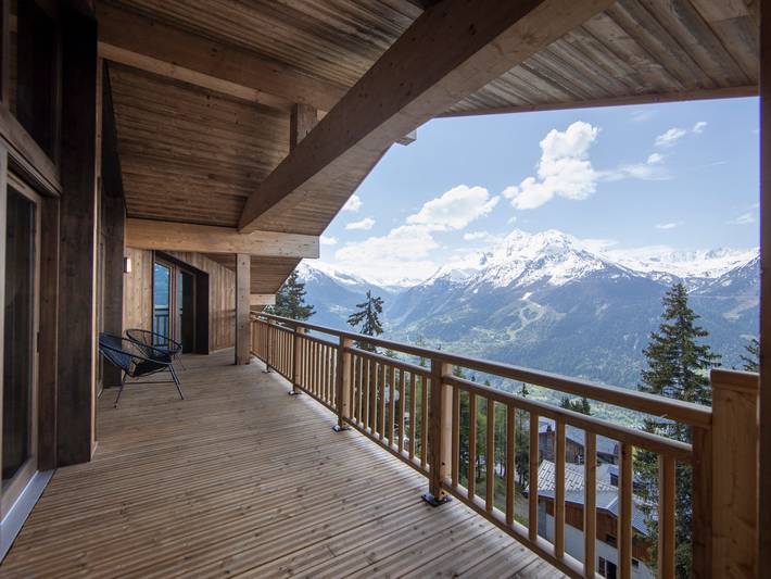 Gîte pour 8 personnes, avec terrasse à Montvalezan - 2