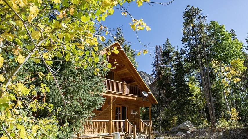 Blockhütte für 6 Personen, mit Balkon - 1