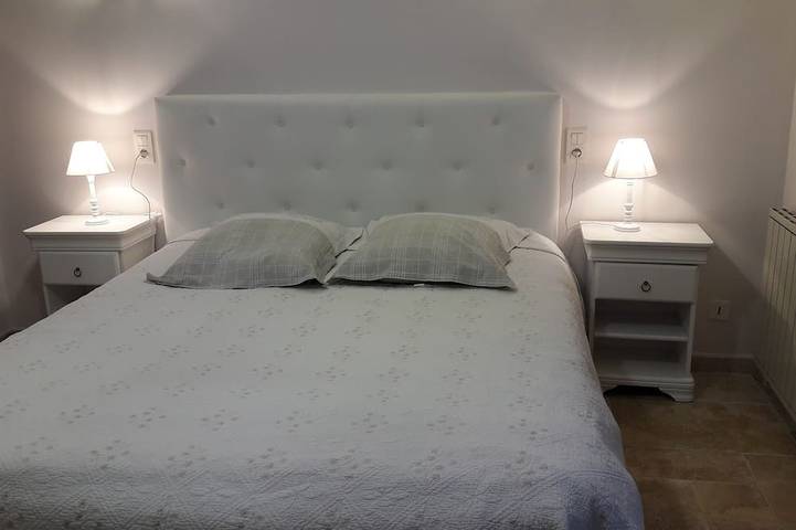 Location de vacances pour 7 personnes, avec jardin à Cabasse - 2