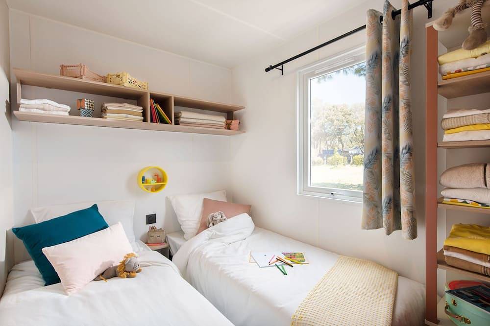 Proche Disney & Paris | Camping 4* avec piscine in Touquin, Seine-et-Marne