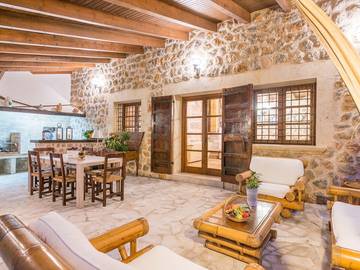 Finca in Alcúdia, Mallorca Norden für 8 