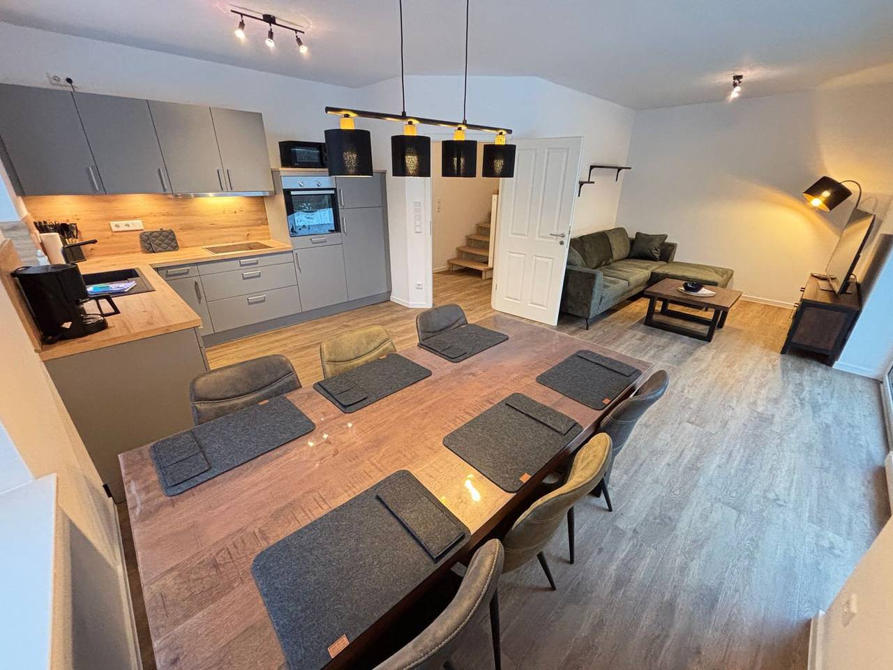 Neubau-Ferienhaus in Emden mit moderner Einrichtung für bis zu 6 Personen in Emden, Nordseeküste