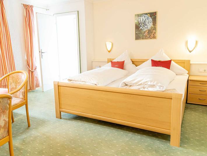 Hotel für 2 Personen, mit Whirlpool und Balkon sowie Garten und Sauna, kinderfreundlich in Hauzenberg - 4