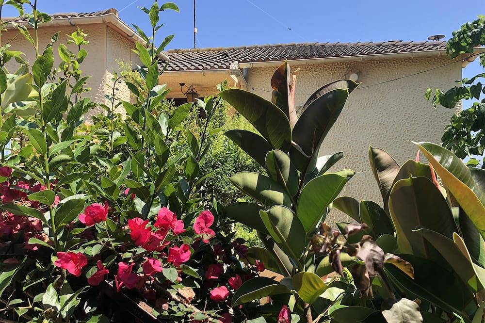 Vacation cottage Casa Tanit in Segur de Calafell, Calafell