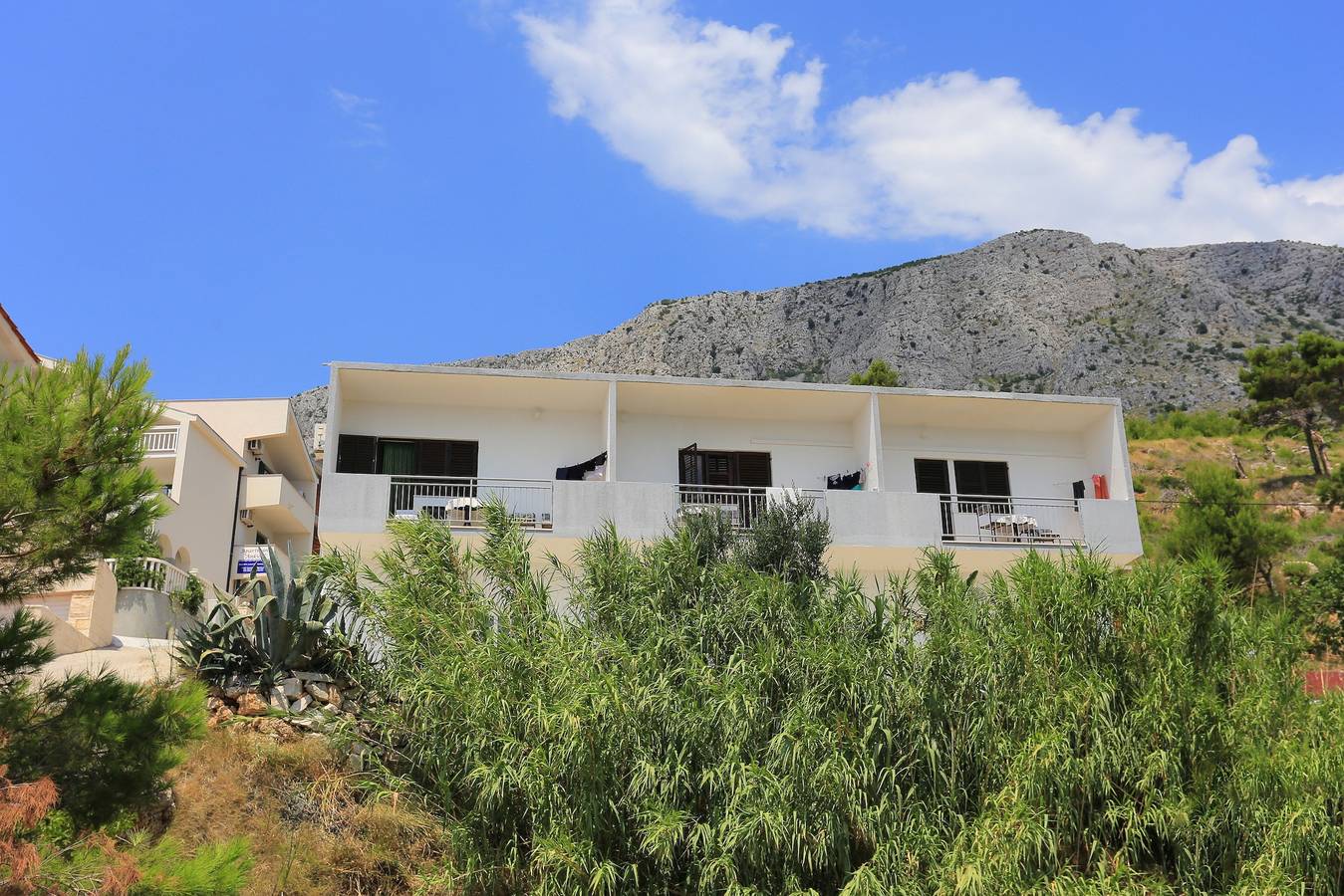 Cały apartament, Jednopokojowy apartament z balkonem i widokiem na morze Lokva Rogoznica, Omis A-17645-d in Lokva Rogoznica, Omiš-Riviera