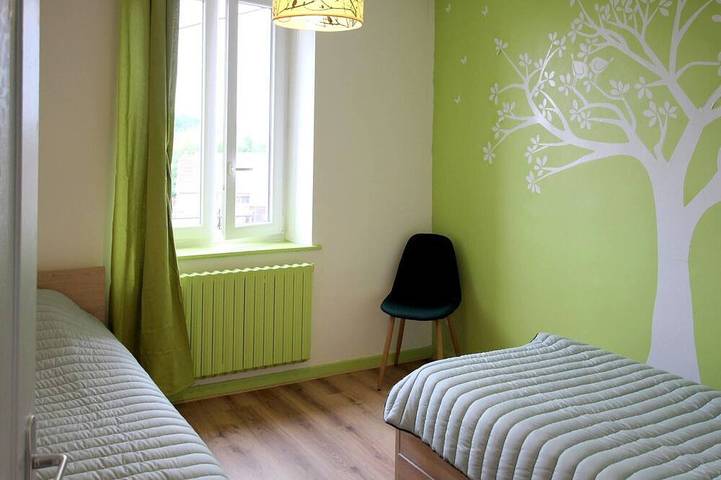 Appartement entier, Appartement rénové 3 chambres à Luxeuil-les-Bains in Luxeuil-les-Bains, Haute-Saône