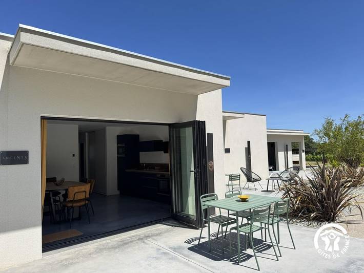 Gîte pour 4 personnes, avec Terrasse et Piscine à Trouillas - 2