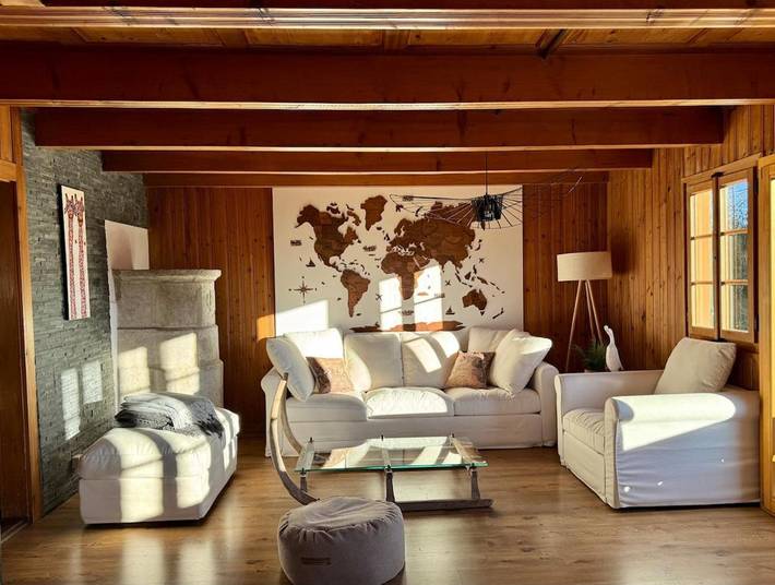 Chalet pour 8 personnes, avec jardin ainsi que vue et balcon