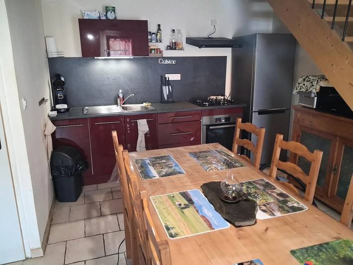 Gîte pour 4 personnes, avec jardin et piscine dans Cubières - 2