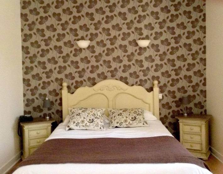 Hôtel pour 2 personnes, avec jardin et sauna ainsi que piscine et jacuzzi, animaux acceptés à Aubeterre-sur-Dronne - 4