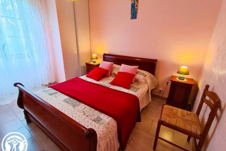 Location de vacances pour 8 personnes, avec jardin à Laburgade - 2