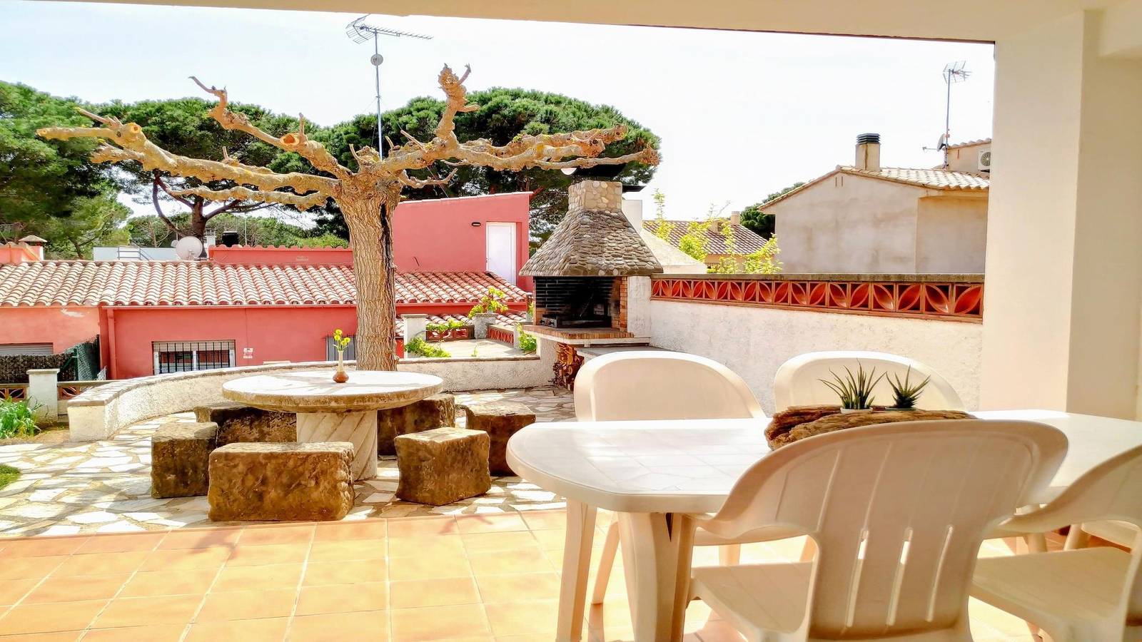 Geheel vakantieappartement, Vacay Apartmento Montgo in L'Escala, Upper Empordà