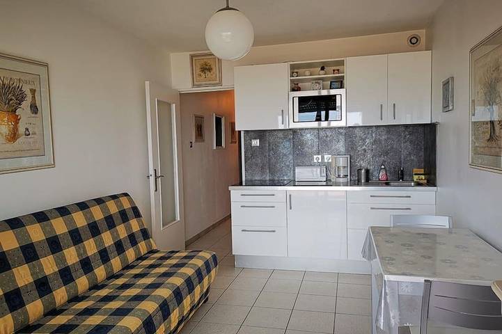 Appartement entier, Le Portique - Joli studio+cabine pour 4, face mer - proche centre ville in Le Lavandou, Parc national de Port-Cros