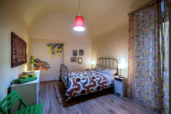 Ganze Wohnung, Historischen Altstadt von Salerno, ferienwohnung in Salerno, Tyrrhenische Küste Kampanien