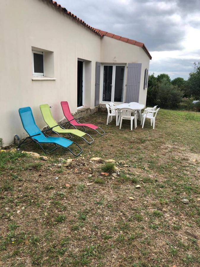 Location de vacances pour 9 personnes, avec vue, animaux acceptés à Rousson - 4