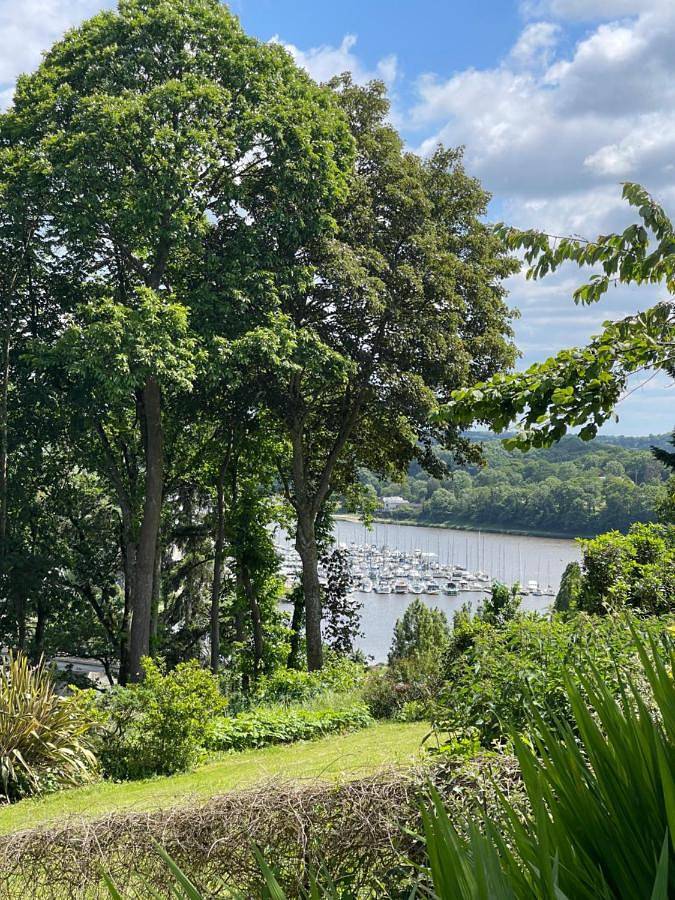 Location de vacances pour 6 personnes, avec jardin et vue à Saint-Samson-sur-Rance