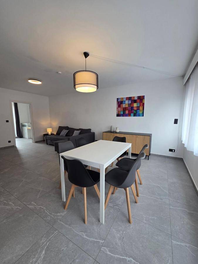 Gîte pour 4 personnes, avec balcon dans Gosselies - 2