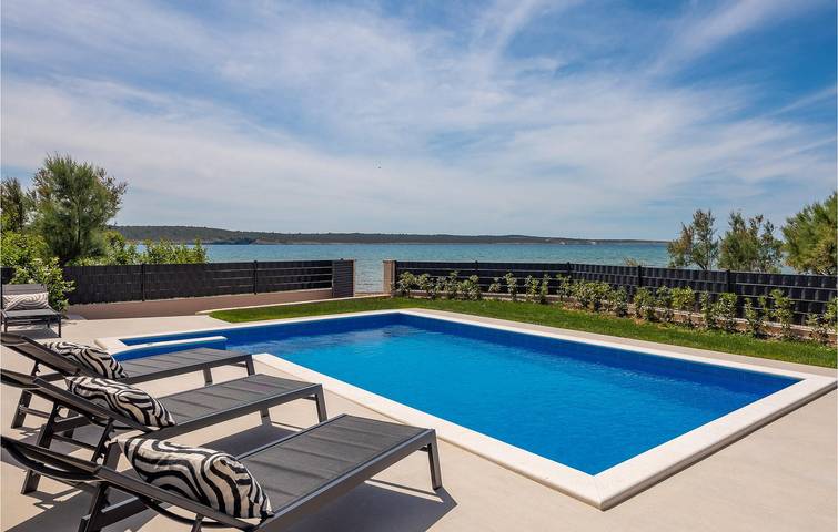 Ferienhaus für 8 Personen, mit Terrasse, mit Haustier in Zadar - 3