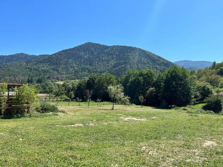 Location de vacances pour 4 personnes, avec vue et jardin à Fougax-et-Barrineuf - 2