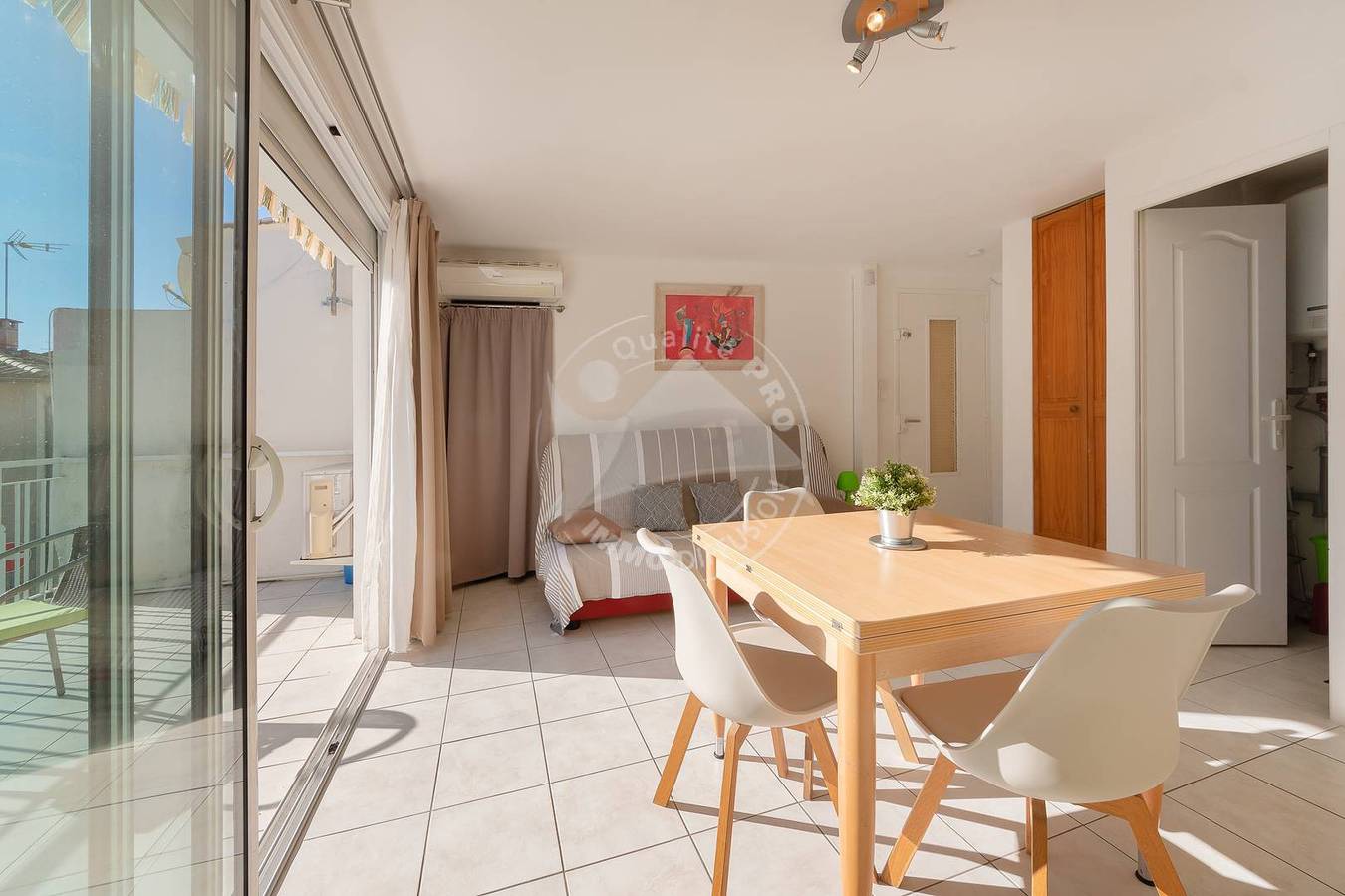 Ganzes Studio, Studio downtown 2 steps from the beach in Le Grau-du-Roi, Côte d'Améthyste