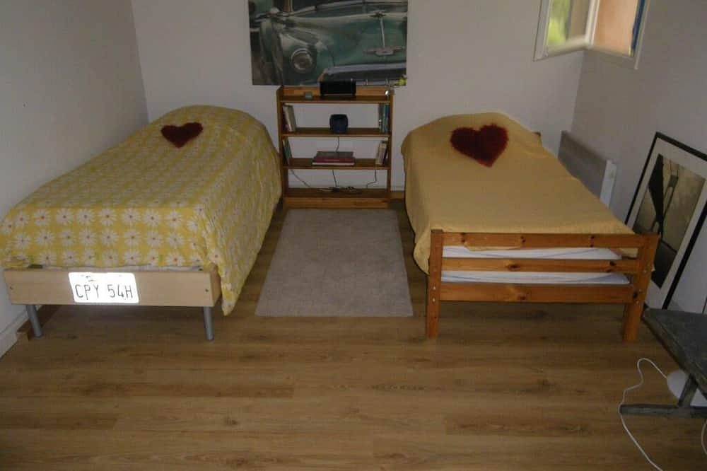 Casablu 1er etage chambres charlotte et chloe in Ventabren, Côte méditerranéenne (France)