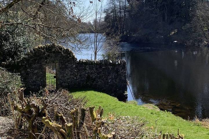 Gîte pour 4 personnes, avec balcon à Callander