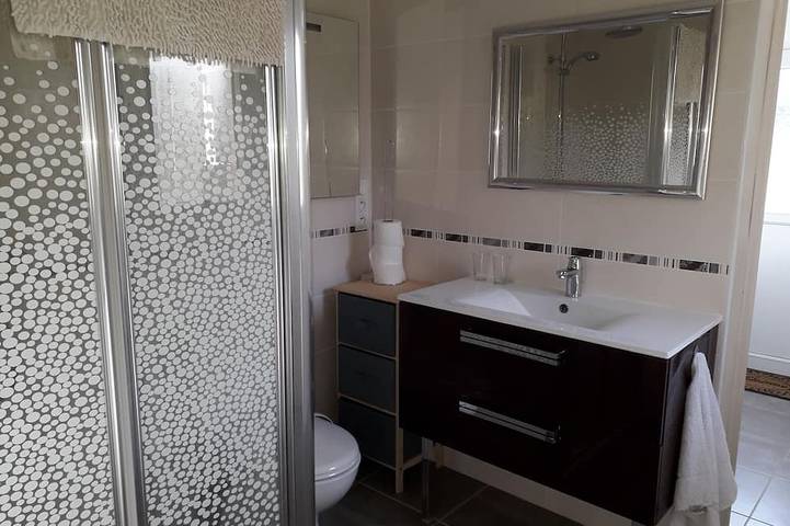 Gîte pour 2 personnes, avec jardin et terrasse à Tombebœuf - 4