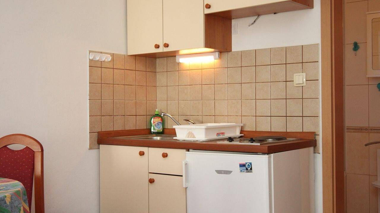 Hel ferieleilighet, Ferienwohnung für 2 Personen (29 m²) in Podgora in Podgora, Makarska Riviera