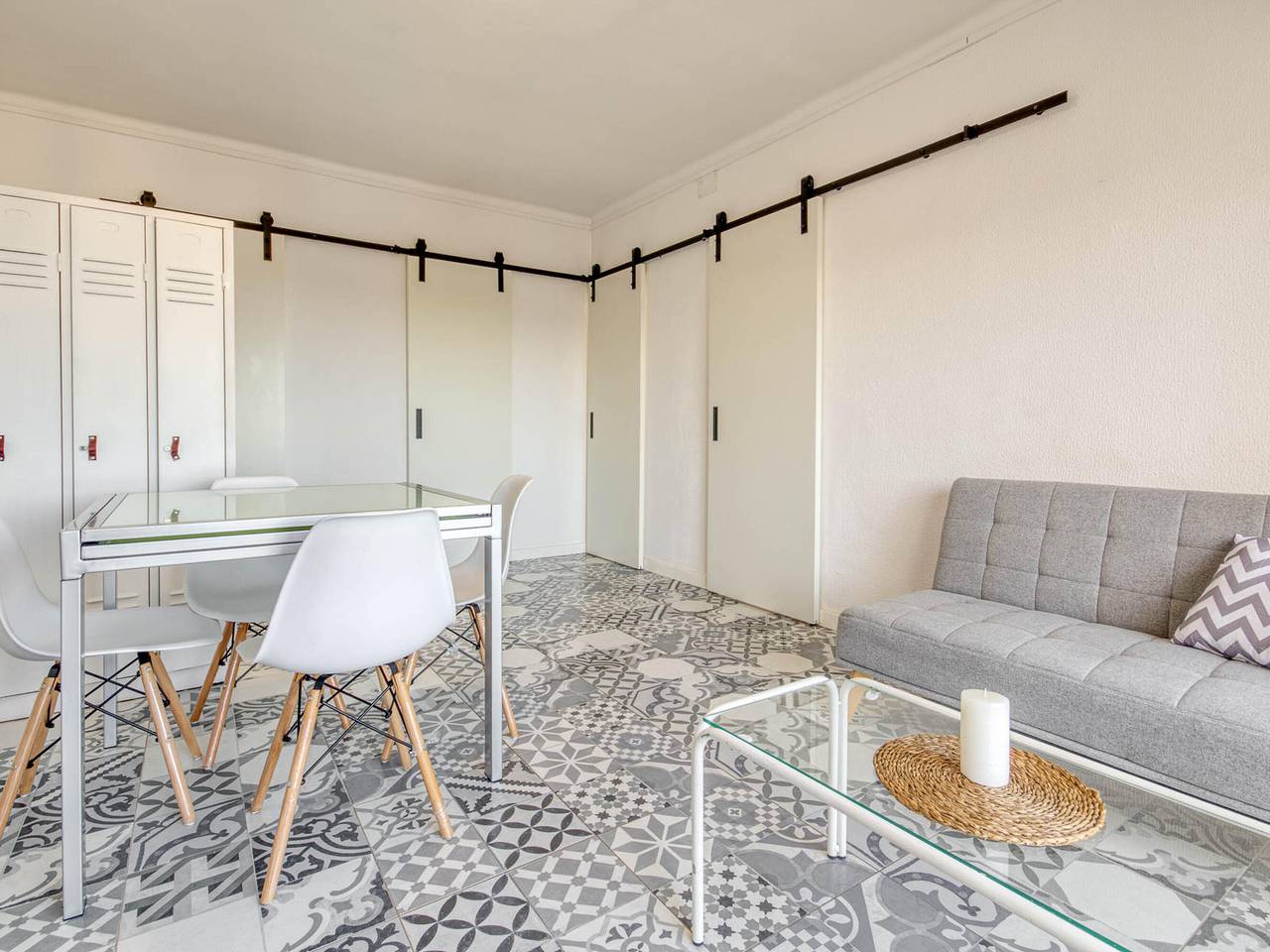 Entire apartment, Apto. Alina 31 -A/A, Wifi, parking, céntrico, zona tranquila. in l'Escala, Upper Empordà
