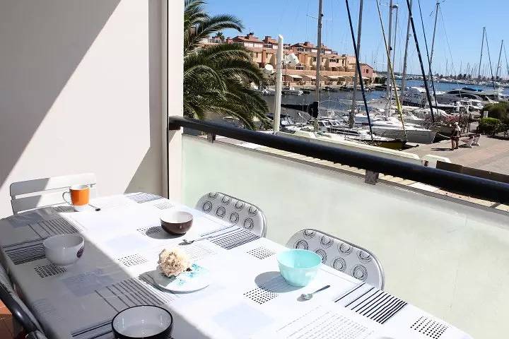 Appartement de vacances pour 6 personnes, avec piscine à Gruissan