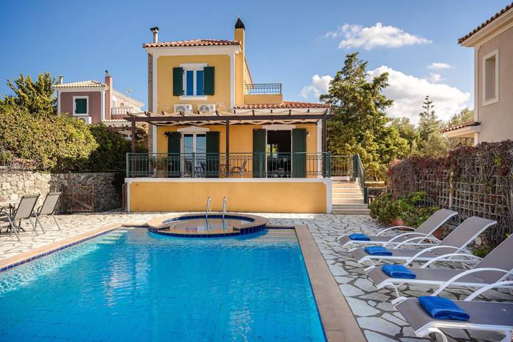 Διαμερίσματα διακοπών για 8 άτομα, με κήπο και θέα στον ωκεανό στο Αργοστόλι