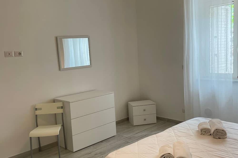 Ganze Wohnung, Apartment with Mountain View in Tropea, Vibo Valentia Provinz