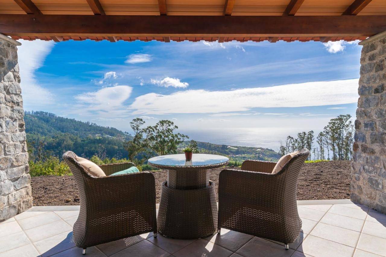 Rochão Village by Rent2U, Lda in Arco da Calheta, Madeira