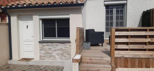 Gîte pour 3 personnes, avec terrasse à Saint-Génis-des-Fontaines
