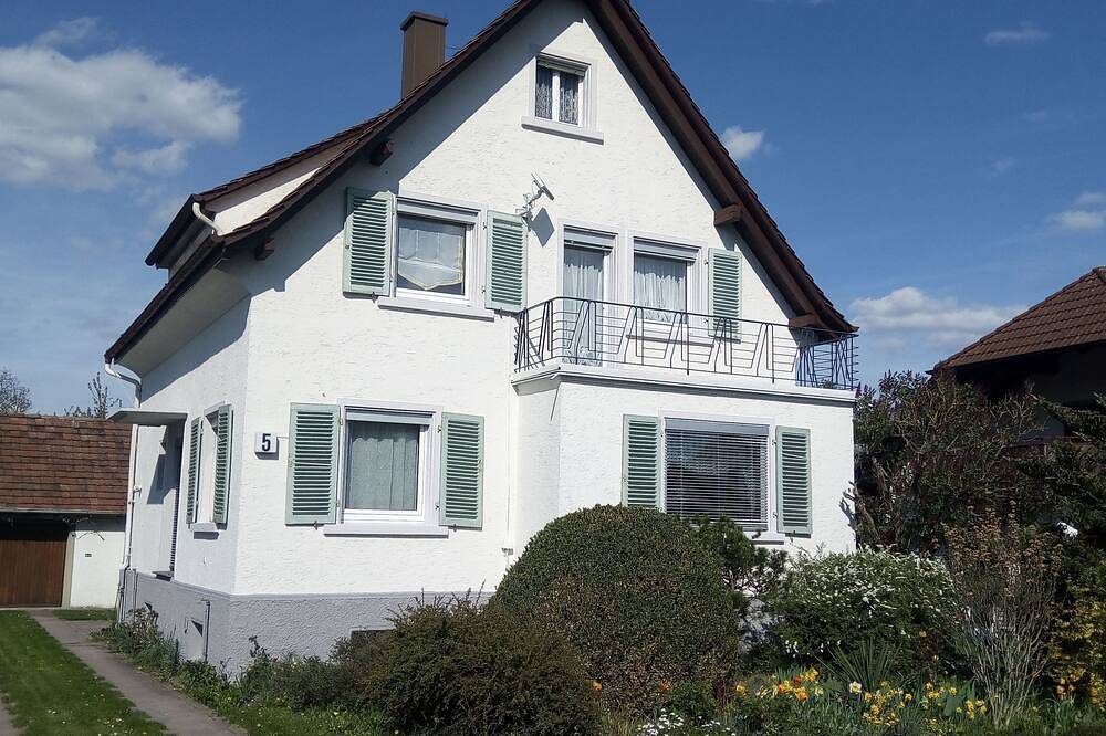 In ruhiger Lage mit großem Garten in Orsingen-Nenzingen, Landkreis Konstanz