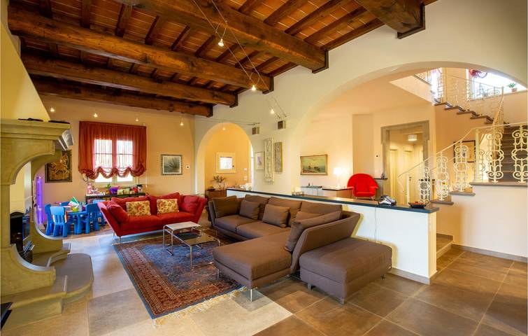 Cozy 350sqft Apartment with Pool & Internet near Restaurant in Fucecchio, Province de Florence