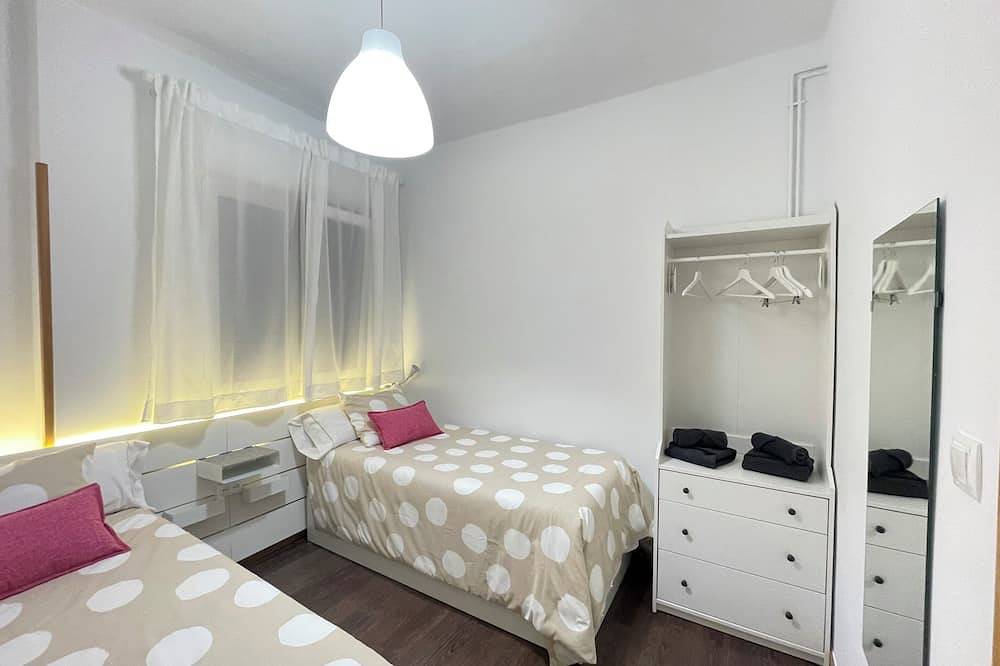 Ganze Wohnung, Nice apartment and centrally located near the City Hall. In the neighborhood of Uribarri in Bilbao, Bizkaia