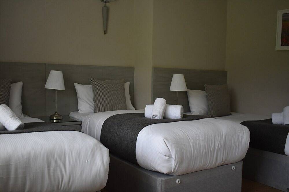 Alensgrove Cottages No. 10 in Celbridge ED, County Kildare