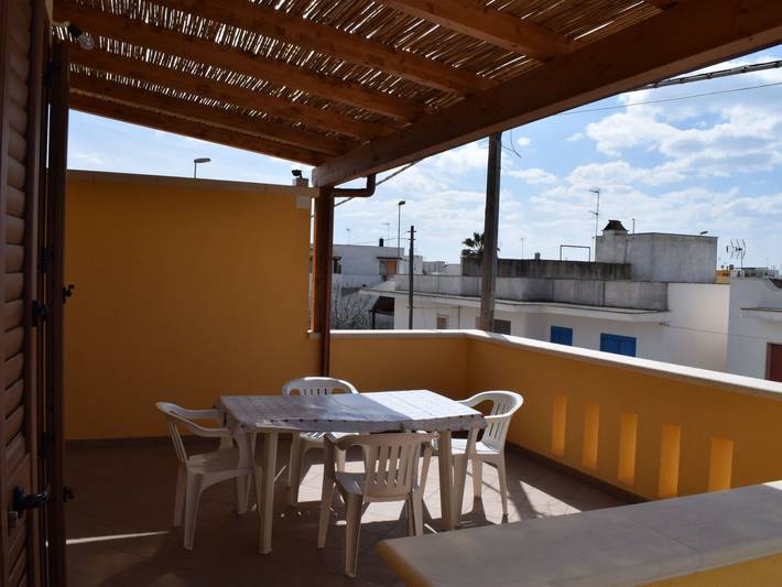 Ferienwohnung für 6 Personen, mit Balkon und Terrasse in Torre San Giovanni - 4